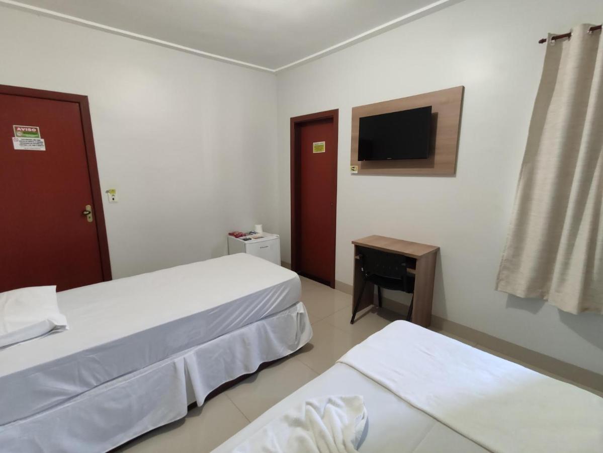 Cemarim Hotel Catalão Kültér fotó