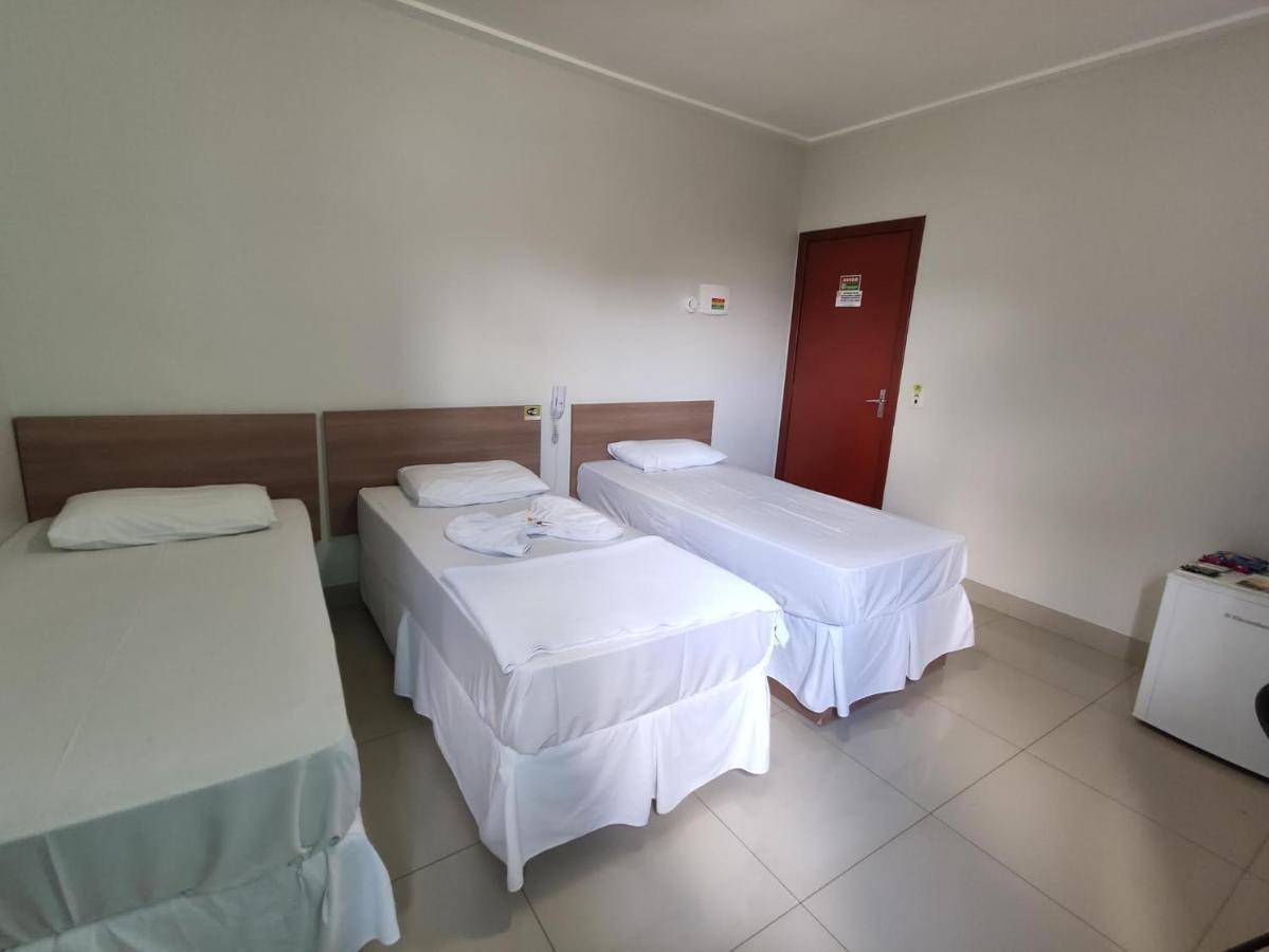 Cemarim Hotel Catalão Kültér fotó