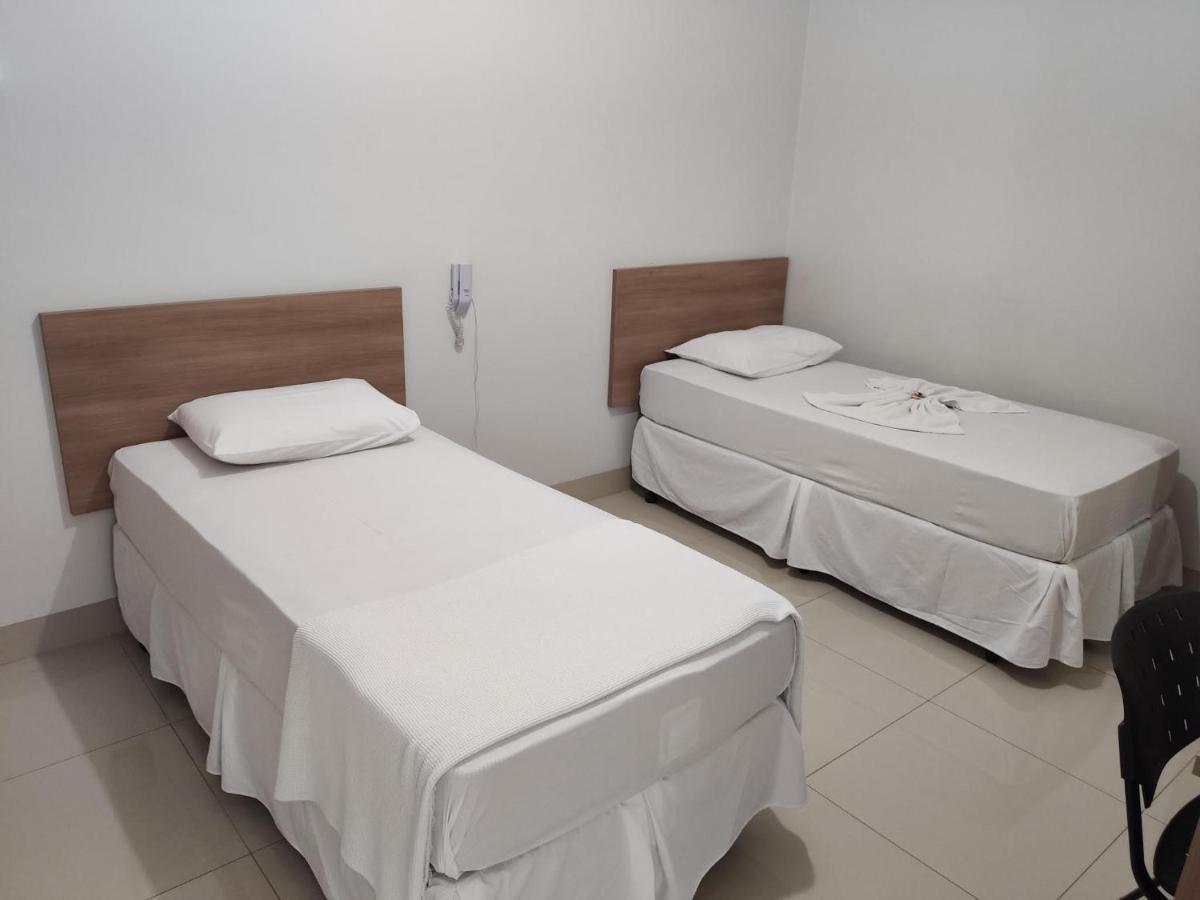 Cemarim Hotel Catalão Kültér fotó