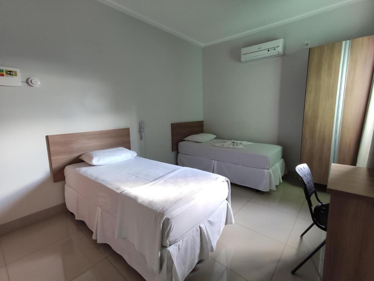 Cemarim Hotel Catalão Kültér fotó