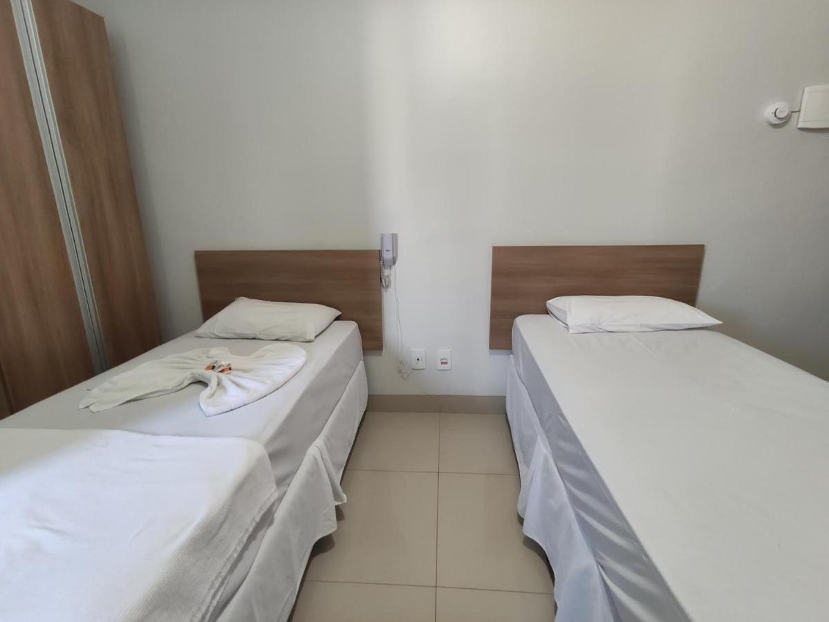 Cemarim Hotel Catalão Kültér fotó